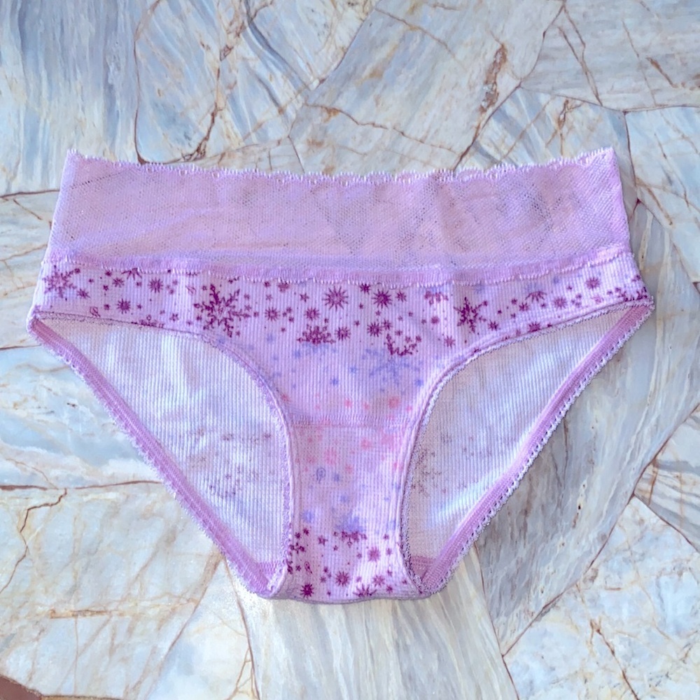 Small VICTORIA'S SECRET Lace Waist  Hiphugger Panty